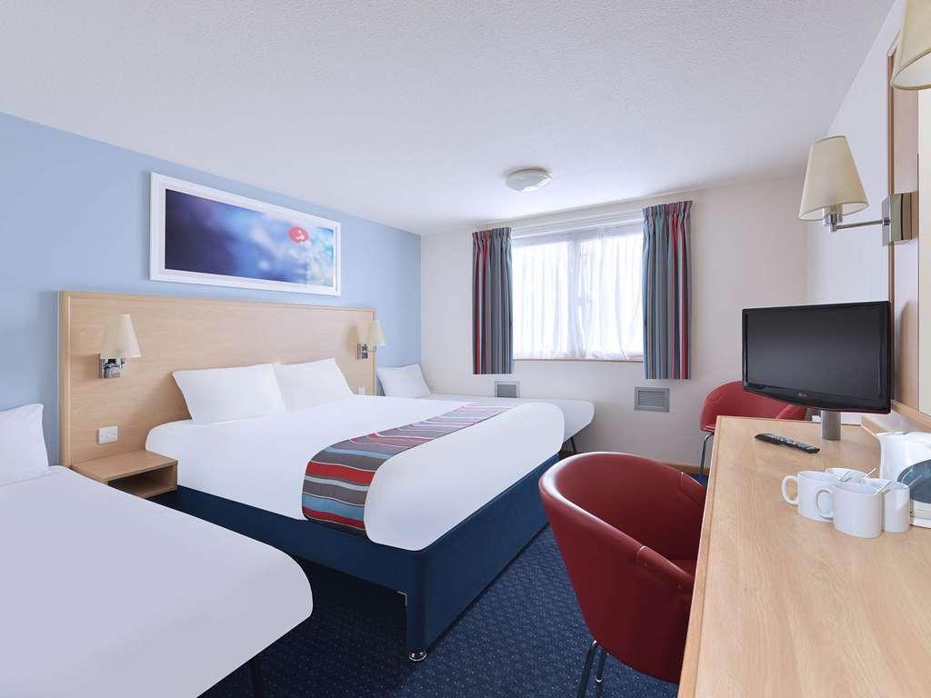 Travelodge 曼斯菲尔德 客房 照片